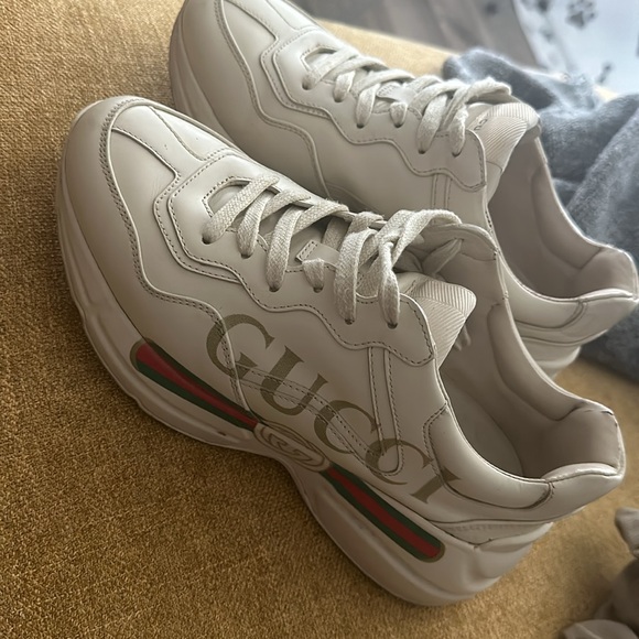 Gucci rhyton sneakers - Picture 3 of 3